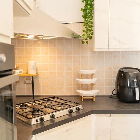 דירה Apartment, Comodo Tra Il Centro E Il Mare פוסאדה