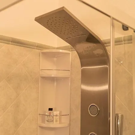 Apartment, Comodo Tra Il Centro E Il Mare דירה