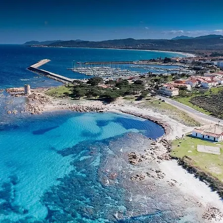 דירה Apartment, Comodo Tra Il Centro E Il Mare פוסאדה