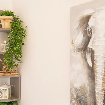 דירה Apartment, Comodo Tra Il Centro E Il Mare