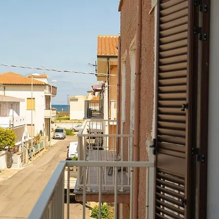 דירה Apartment, Comodo Tra Il Centro E Il Mare