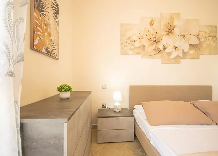 Apartment, Comodo Tra Il Centro E Il Mare * Posada (Sardinia)