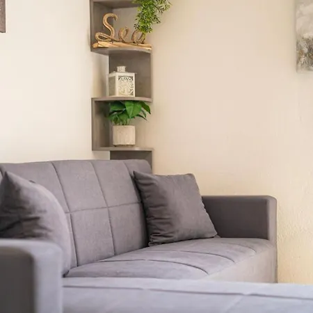 Apartment, Comodo Tra Il Centro E Il Mare