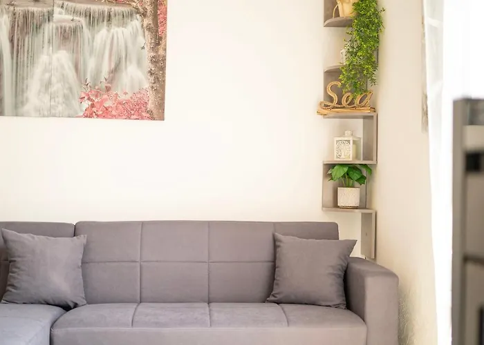 شقة Apartment, Comodo Tra Il Centro E Il Mare *